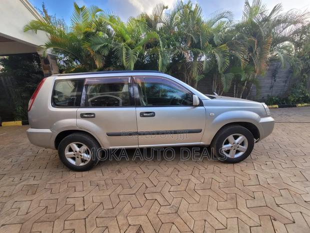 Nissan X-Trail 2004 Silver