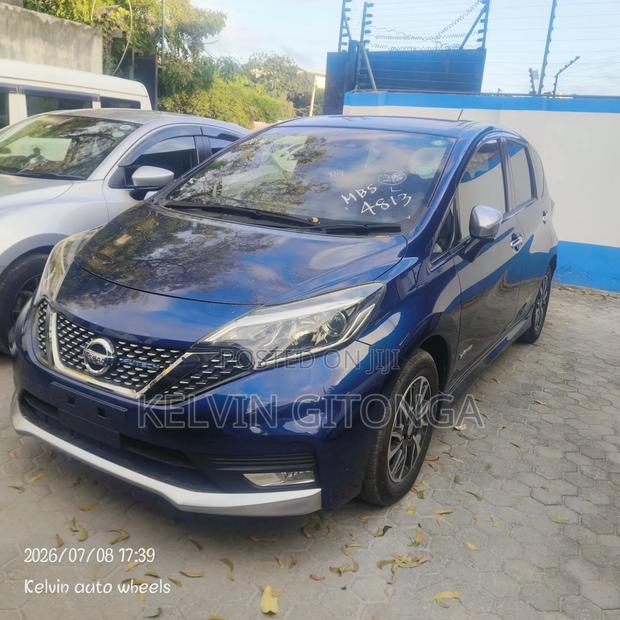 Nissan Note 2019 Blue