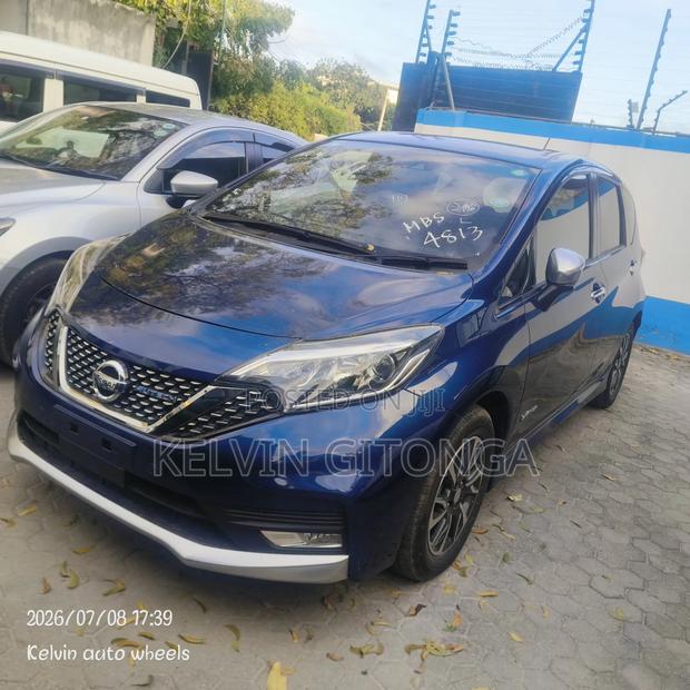 Nissan Note 2019 Blue