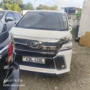 Toyota Voxy 2016 White for sale