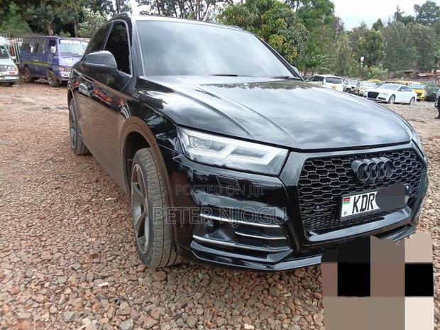 Audi Q5 2018 Black