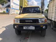 Toyota Land Cruiser 2015 Yellow for sale