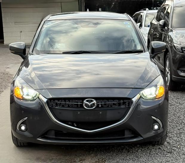 Mazda Demio 2019 Gray