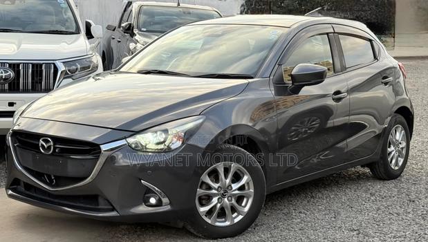 Mazda Demio 2019 Gray