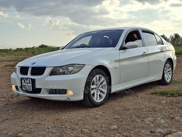 BMW 320i 2007 White