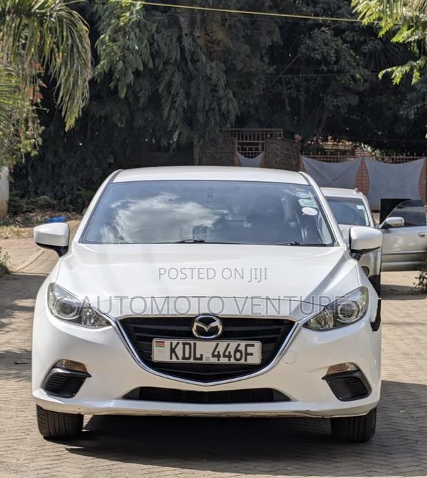 Mazda Axela 2016 White
