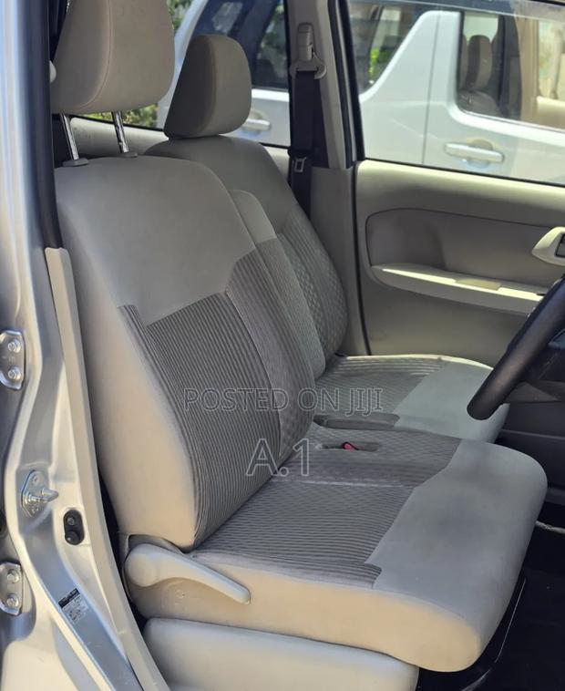 Daihatsu Move 2019 Silver