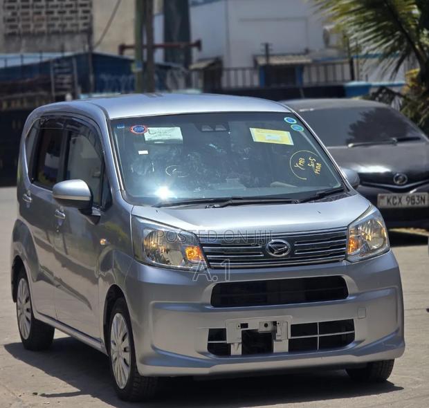 Daihatsu Move 2019 Silver