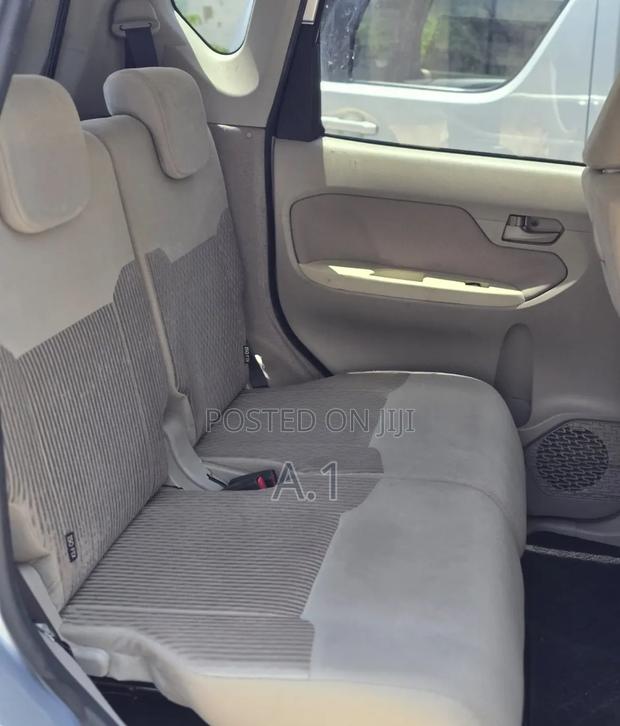 Daihatsu Move 2019 Silver