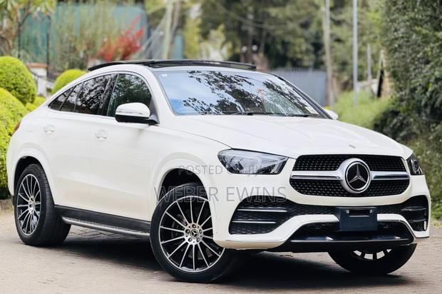 Mercedes-Benz GLE-Class GLE 400d 4MATIC 2020 White
