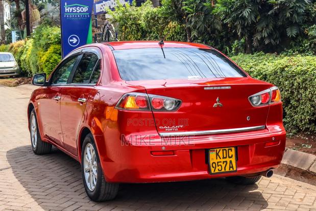 Mitsubishi Galant 2014 Red