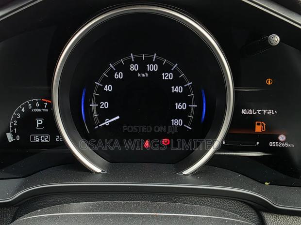 Honda Fit 2019 Silver