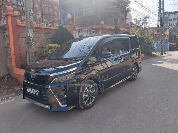 Toyota Voxy 2018 Black