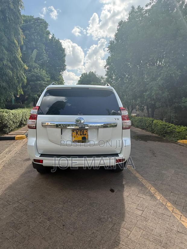 Toyota Land Cruiser Prado 2.8 D-4D 2016 White