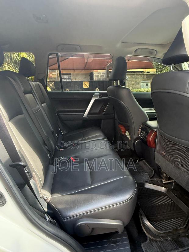 Toyota Land Cruiser Prado 2.8 D-4D 2016 White