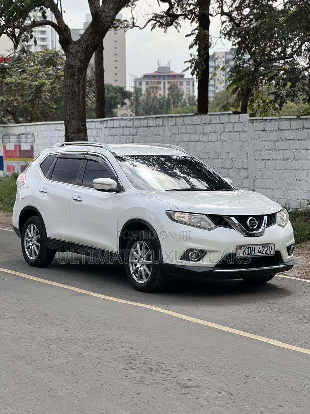 Nissan X-Trail 2.0 Petrol AWD 2015 Pearl