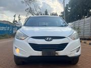 Hyundai Tucson GL FWD 2011 White for sale
