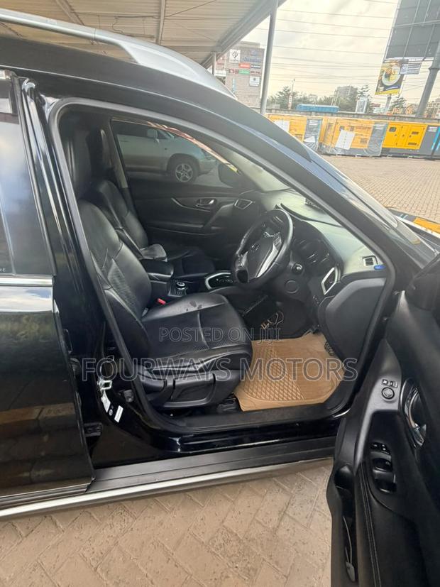 Nissan X-Trail 2015 Black
