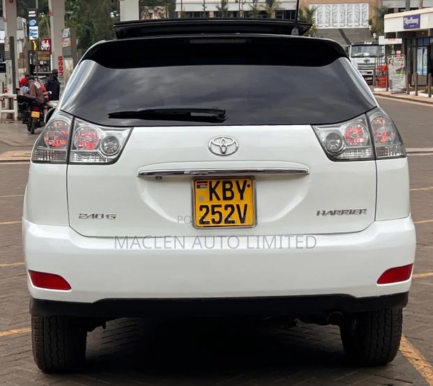 Toyota Harrier 2007 White