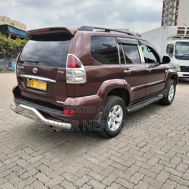 Toyota Land Cruiser Prado 2006 Burgundy