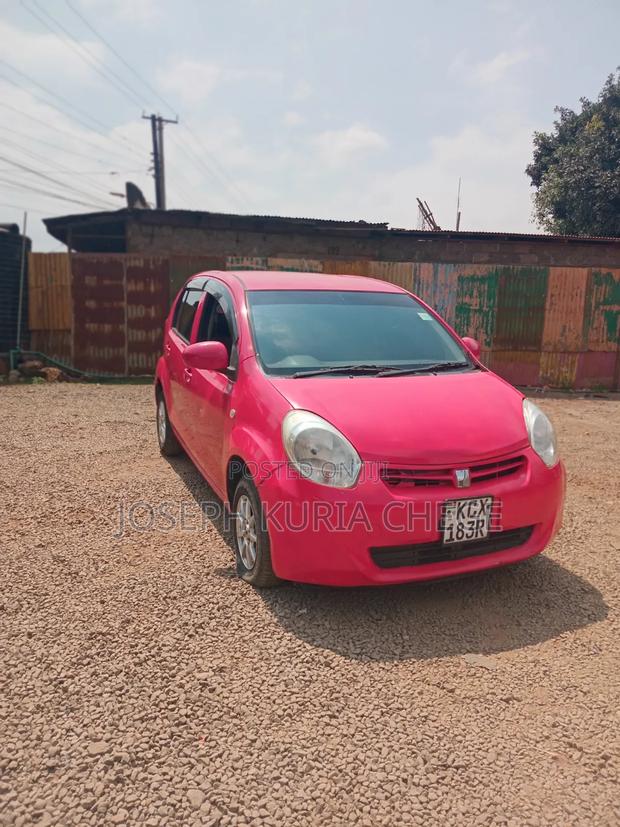 Toyota Passo 2012 Red