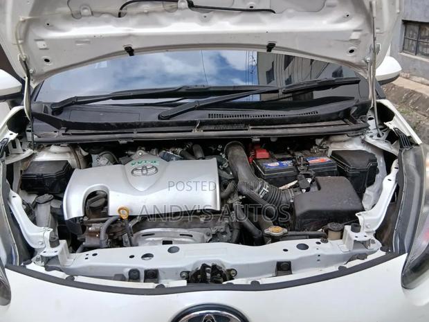 Toyota Sienta 2020 White