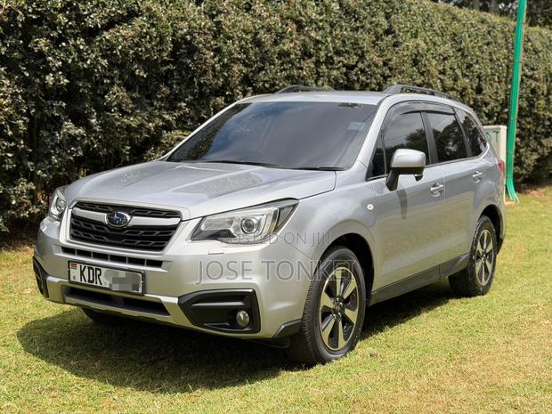 Subaru Forester 2017 Silver