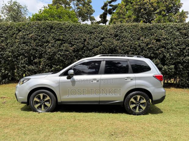 Subaru Forester 2017 Silver
