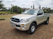Toyota Hilux 2011 Gold for sale