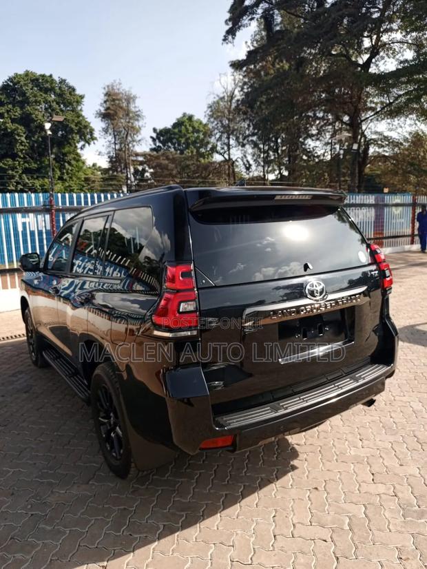 Toyota Land Cruiser Prado 2020 Black