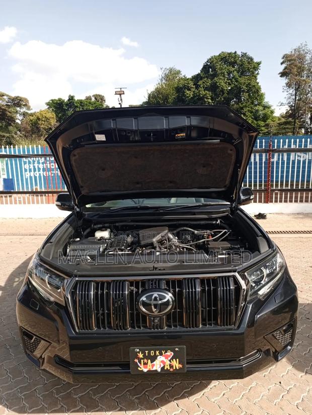 Toyota Land Cruiser Prado 2020 Black
