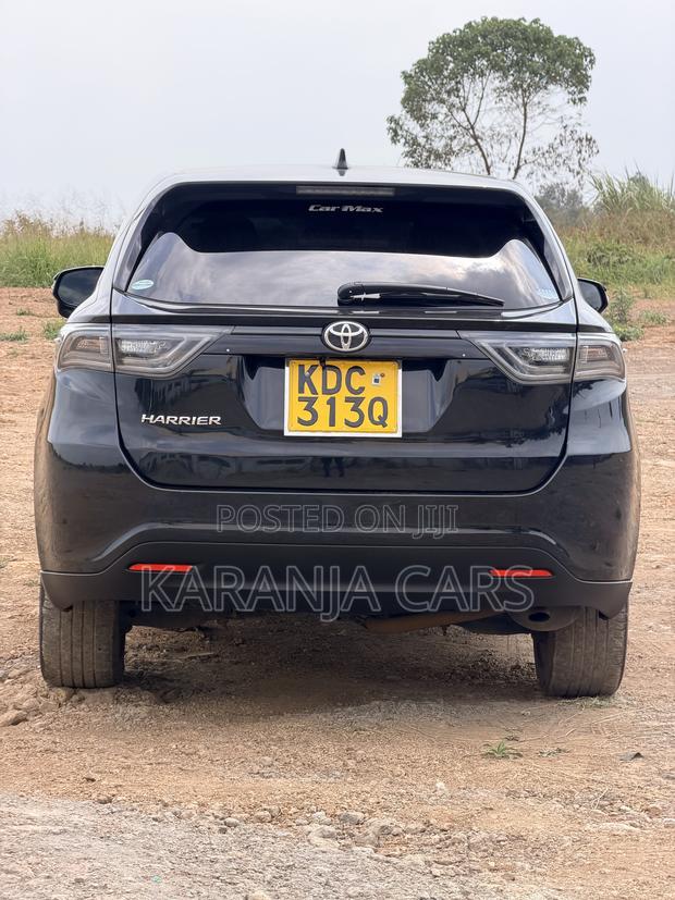 Toyota Harrier 2.0 2014 Black