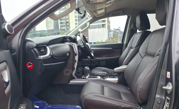 Toyota Fortuner 2016 Gray