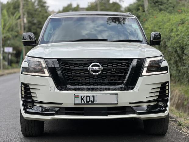 Nissan Patrol 2015 White