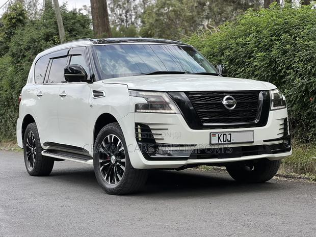 Nissan Patrol 2015 White