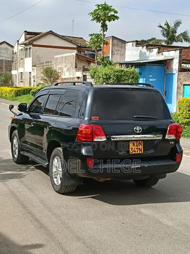 Toyota Land Cruiser 2015 Black