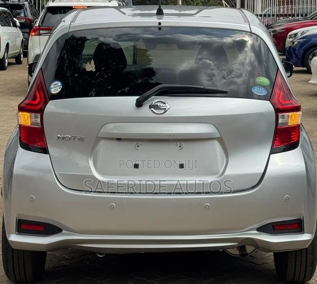 Nissan Note 2019 Silver