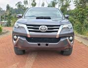 Toyota Fortuner 2016 Gray for sale