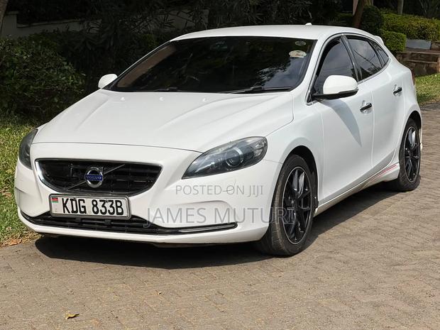 Volvo V40 2014 White