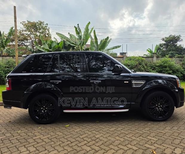 Land Rover Range Rover Sport 2011 Black