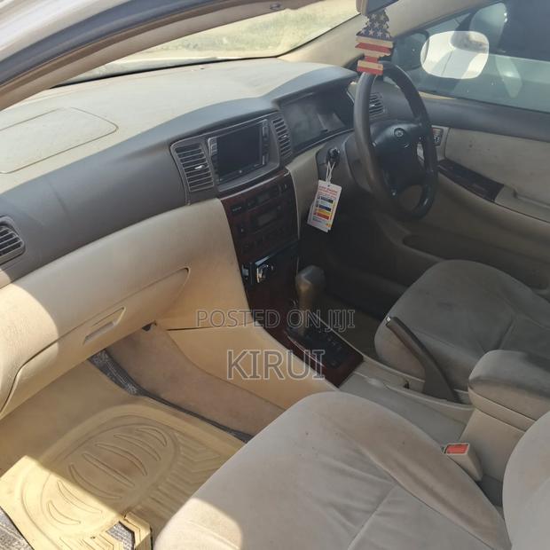 Toyota Corolla 2004 White