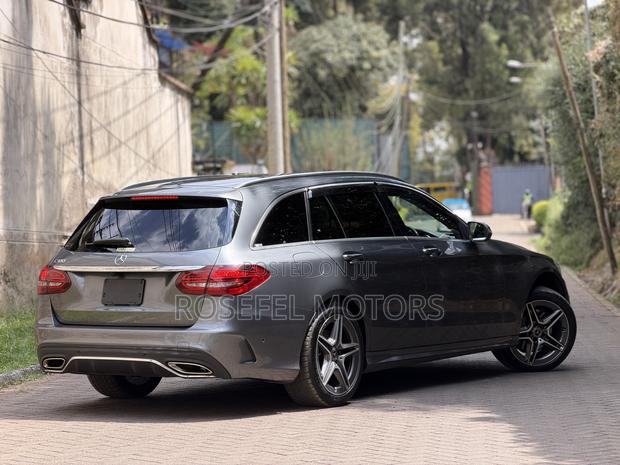 Mercedes-Benz C180 2019 Silver
