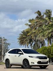 Toyota Harrier 2015 White for sale
