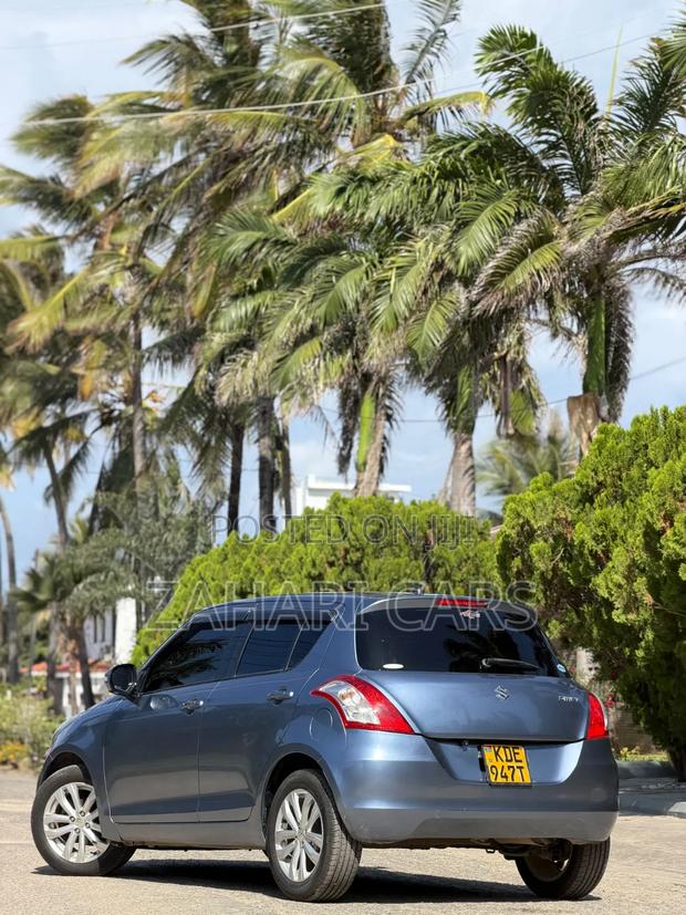 Suzuki Swift 2014 Blue