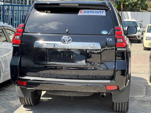 Toyota Land Cruiser Prado 2020 Black