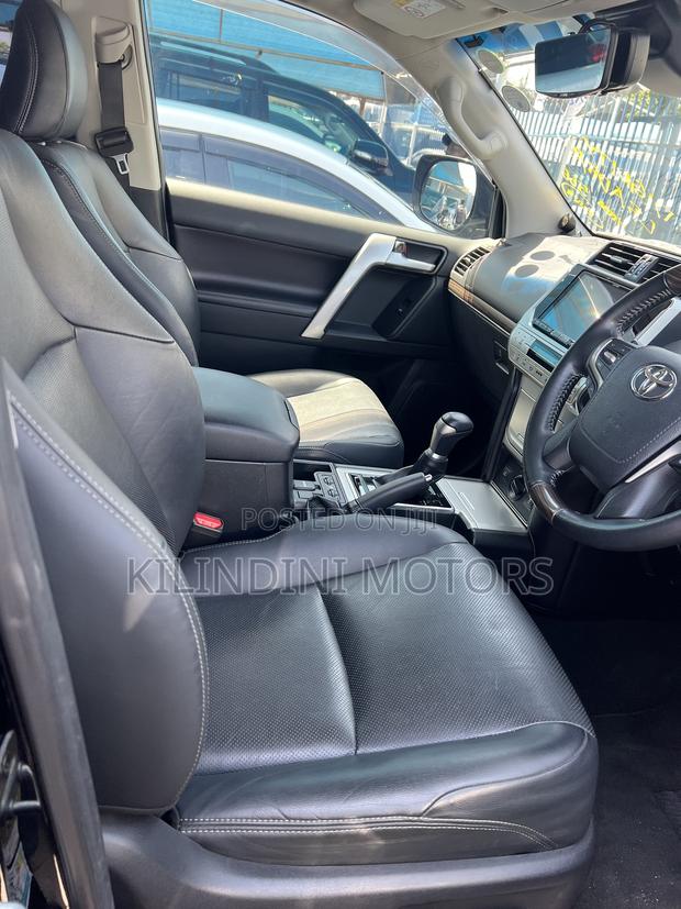 Toyota Land Cruiser Prado 2020 Black