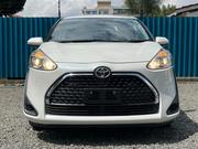 Toyota Sienta 2019 White for sale