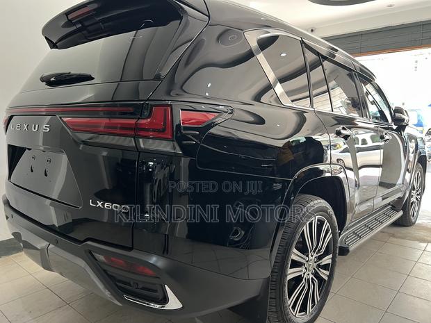 Lexus LX 2023 Black
