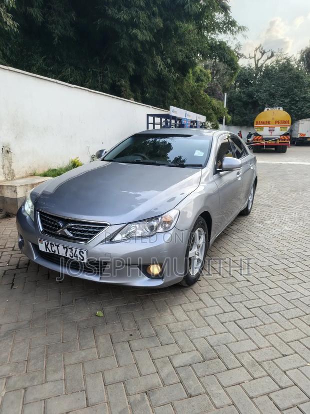Toyota Mark X 2.5 AWD 2012 Gray