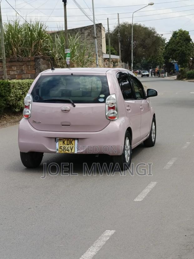 Toyota Passo 2015 Pink